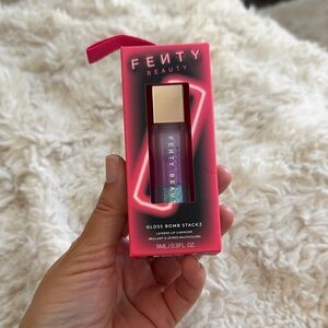 ✨NEW✨ Fenty Beauty Gloss Bomb Stackz Layered Lip Luminizer